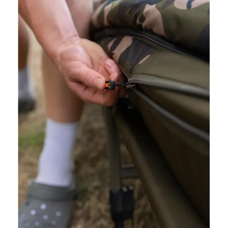 Fox Bivouac * Bedchair Camolite Sleep System