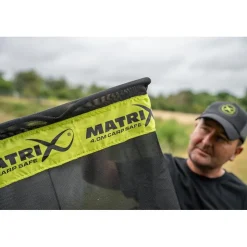 Fox Matrix Epuisettes - Bourriches * Bourriche Carp Safe Keepnet