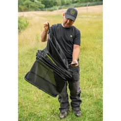 Fox Matrix Epuisettes - Bourriches * Bourriche F1 Compact Keepnet