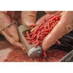 Guru Cages Feeder^Cage Feeder X-Change Window Feeder Solid