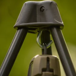Avid Carp Réception - Pesée * Trépied Revolve Weigh